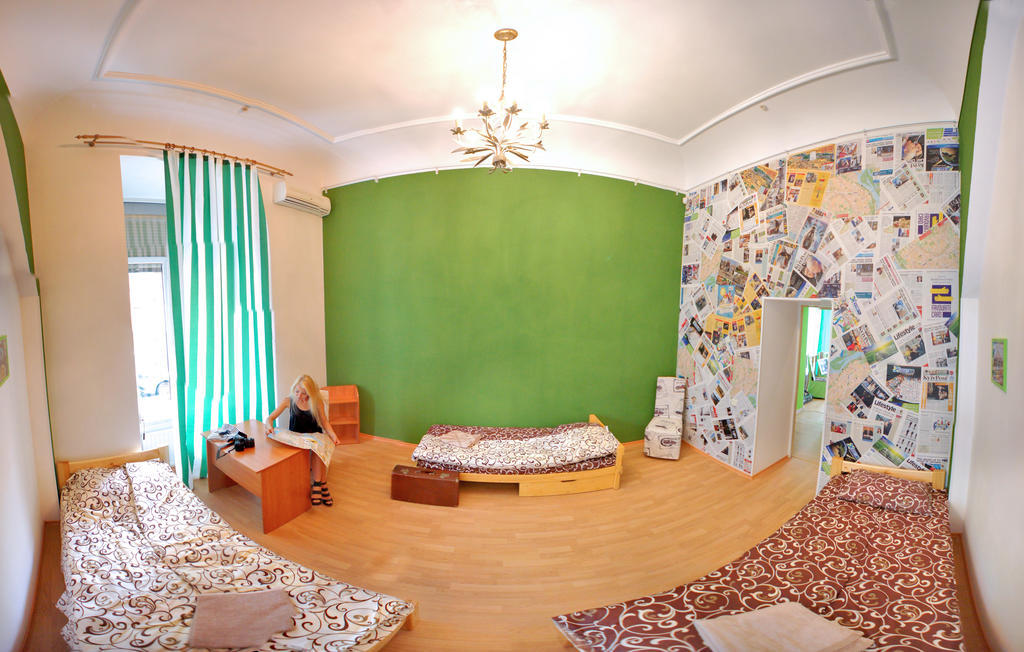 Chemodan Hostel Odessa Kamer foto