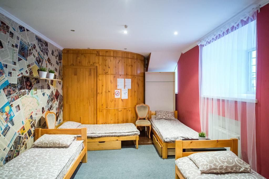 Chemodan Hostel Odessa Buitenkant foto